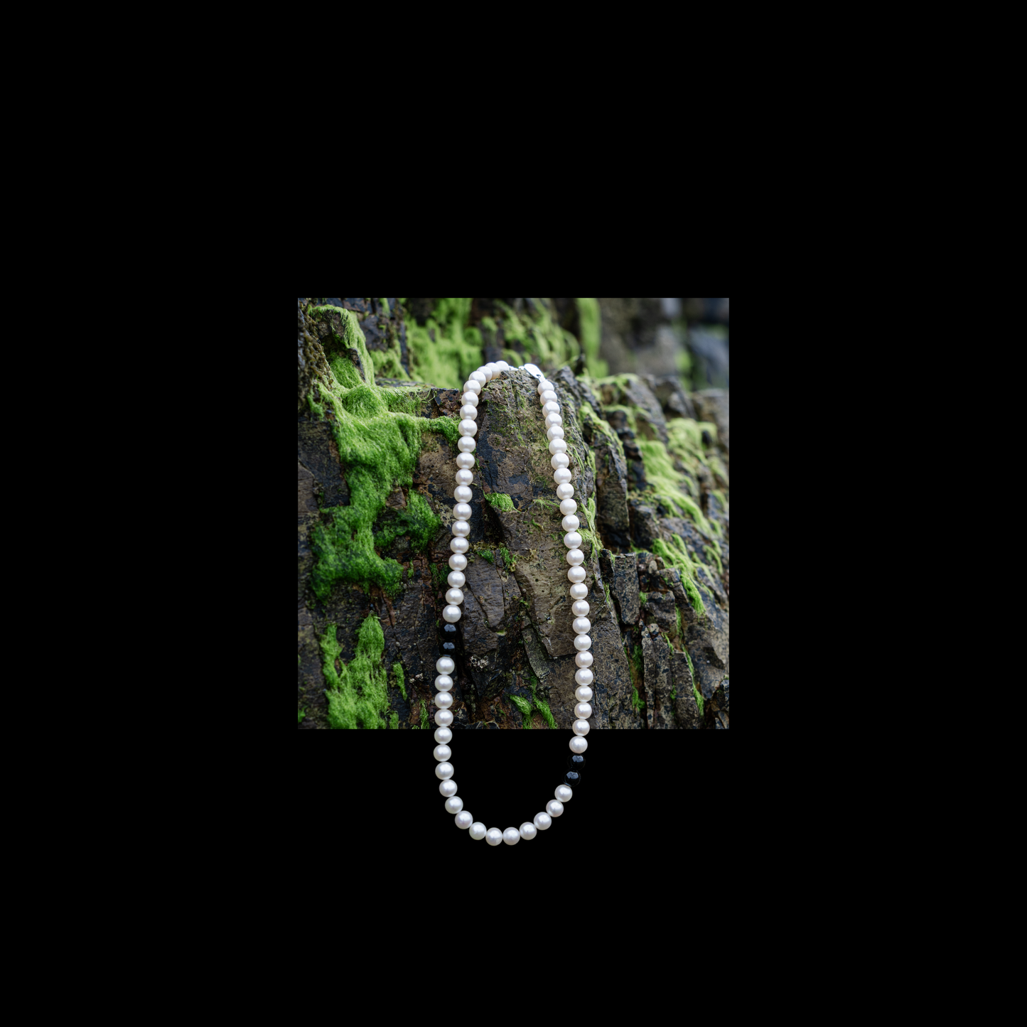P19O2 pearl necklace